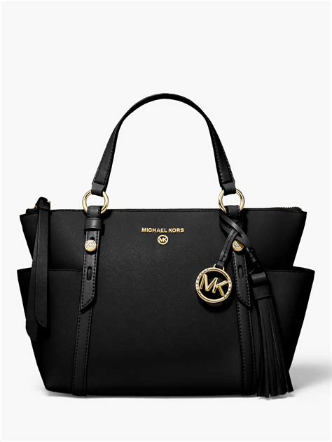 michael kors bag retailer